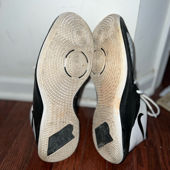 Nike AIR VERSITILE 3 'WHITE BLACK - Mens Size 11.5 - Picture 9 of 11